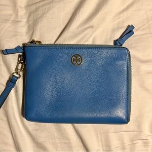 Tory Burch Robinson Wristlet
